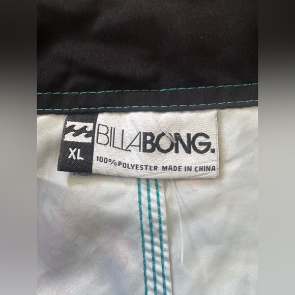 Billabong Men's Floral Paradise Swim Shorts - Multicolor - Picture 5 of 6